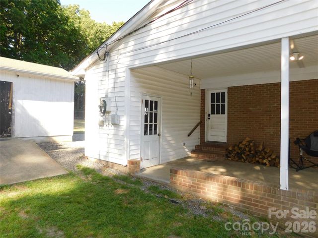 213 General J E Johnston Street, Stanley, NC 28164