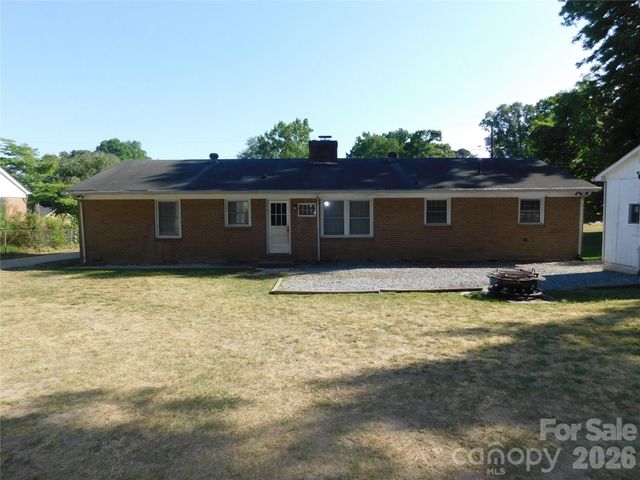 213 General J E Johnston Street, Stanley, NC 28164