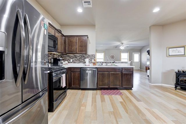 1225 Granite Lane, Noble, OK 73068