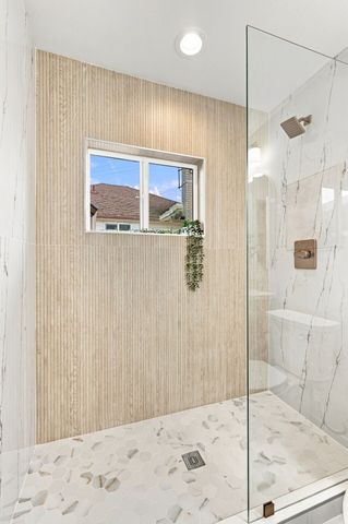 4807 15th Avenue S, Seattle, WA 98108