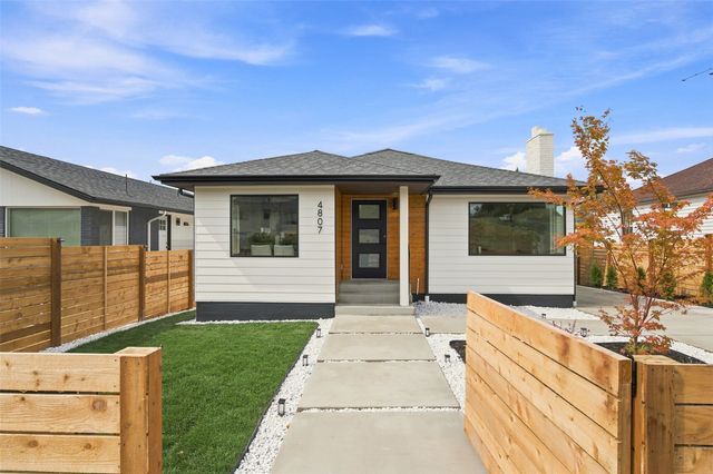 4807 15th Avenue S, Seattle, WA 98108
