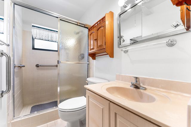 4922 Dovewood Road B, Boynton Beach, FL 33436