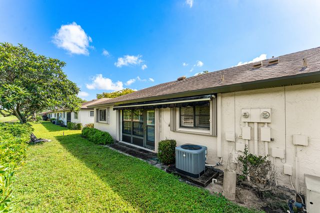 4922 Dovewood Road B, Boynton Beach, FL 33436