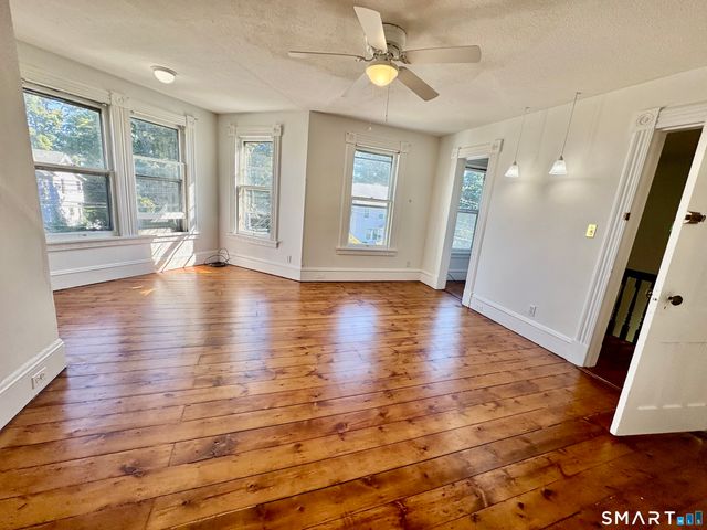 23 Quintard Avenue B, Norwalk, CT 06854