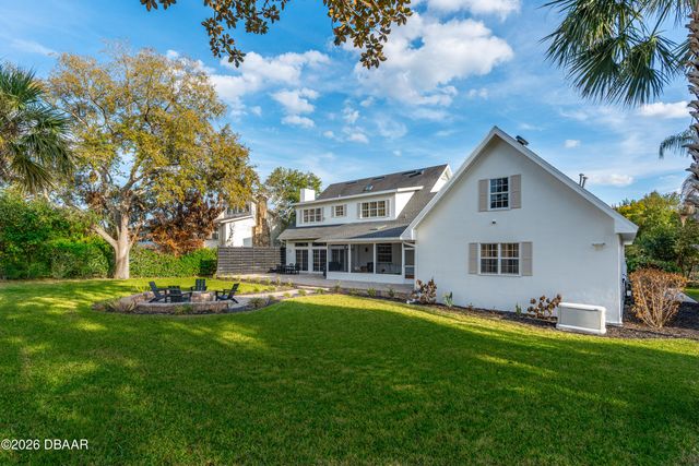 180 Sweet Bay Avenue, New Smyrna Beach, FL 32168