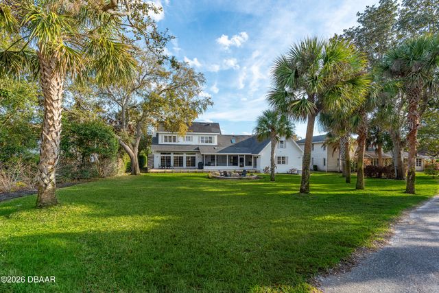 180 Sweet Bay Avenue, New Smyrna Beach, FL 32168