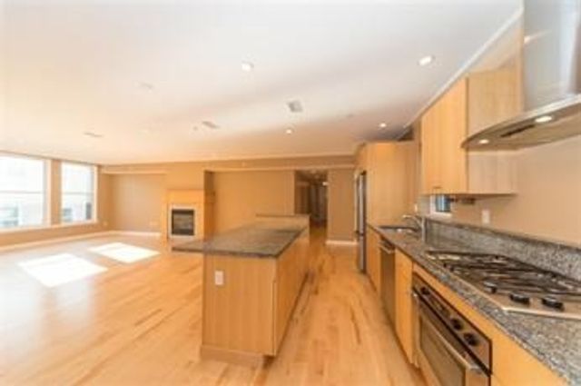 335 West 2nd 8, Boston, MA 02127