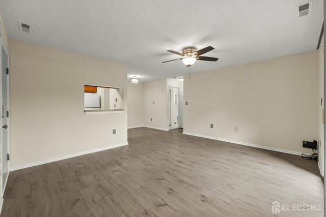 1907 Ravens Crest Drive, Plainsboro, NJ 08536