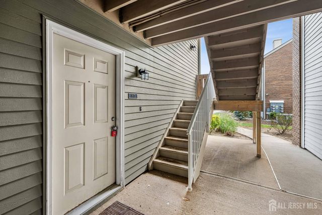 1907 Ravens Crest Drive, Plainsboro, NJ 08536