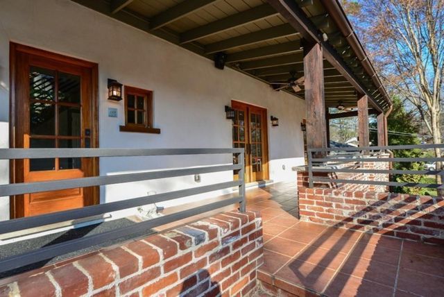 1090 Vista NE Trail, Atlanta, GA 30324