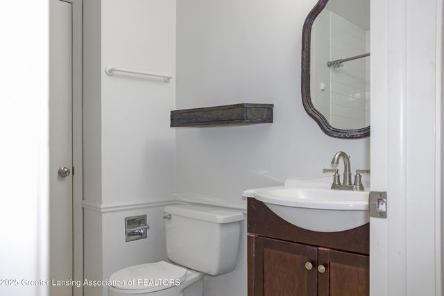 6160 Innkeepers Court 68, East Lansing, MI 48823