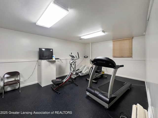 6160 Innkeepers Court 68, East Lansing, MI 48823