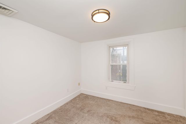 36 Court Street, Dover, NH 03820