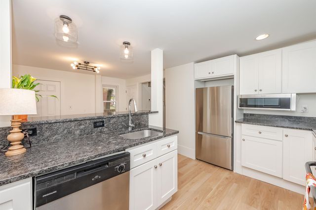 36 Court Street, Dover, NH 03820