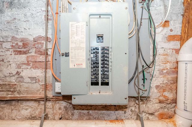 36 Court Street, Dover, NH 03820