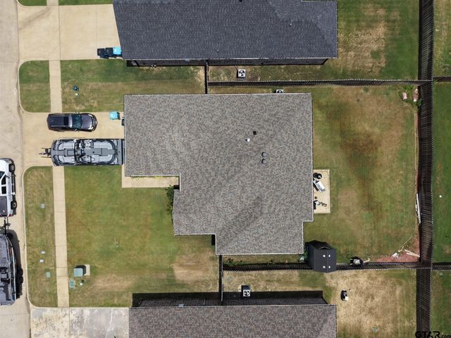 1702 Forestdale Blvd., Whitehouse, TX 75791