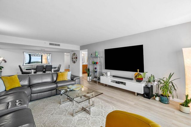 2003 N Ocean Boulevard 904, Boca Raton, FL 33431