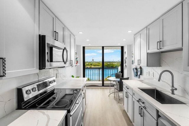 2003 N Ocean Boulevard 904, Boca Raton, FL 33431