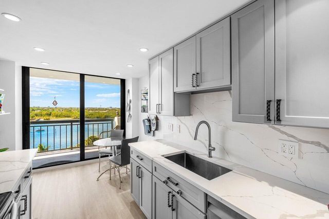 2003 N Ocean Boulevard 904, Boca Raton, FL 33431