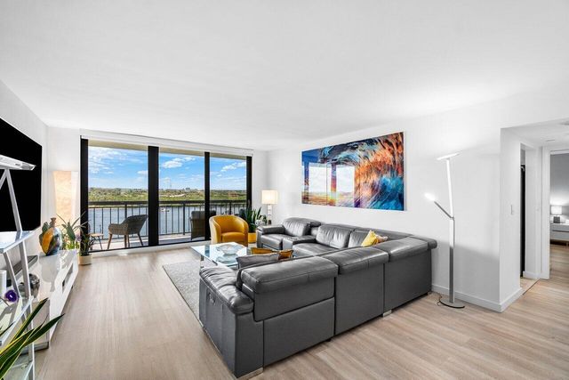 2003 N Ocean Boulevard 904, Boca Raton, FL 33431