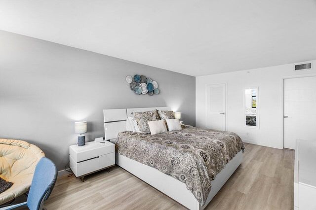 2003 N Ocean Boulevard 904, Boca Raton, FL 33431