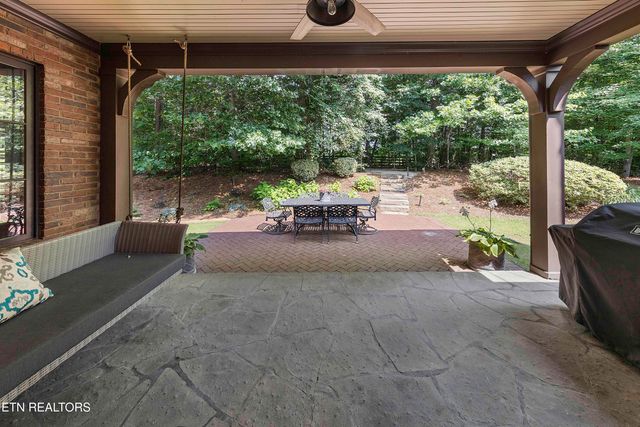 11211 Matthews Cove Lane, Knoxville, TN 37934
