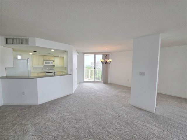 5051 N Highway A1a #7-6 None 7-6, Hutchinson Island, FL 34949