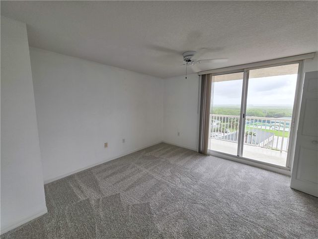 5051 N Highway A1a #7-6 None 7-6, Hutchinson Island, FL 34949