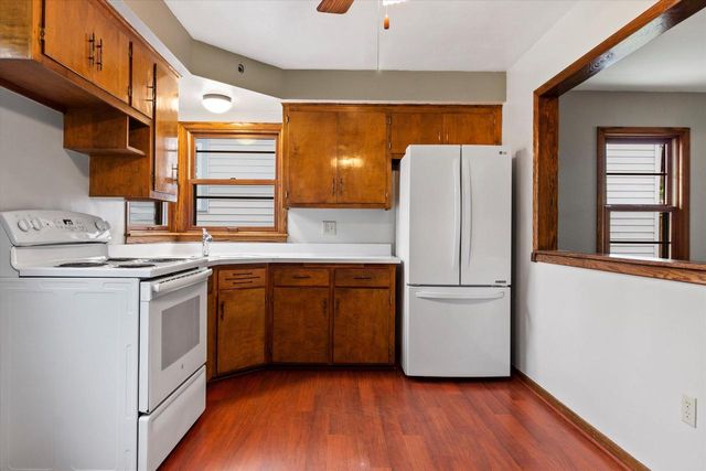 3526 S Brust AVENUE, Milwaukee, WI 53207