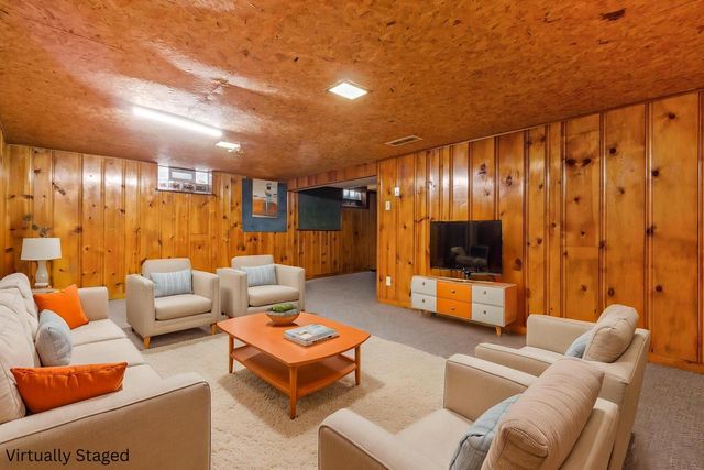 3526 S Brust AVENUE, Milwaukee, WI 53207