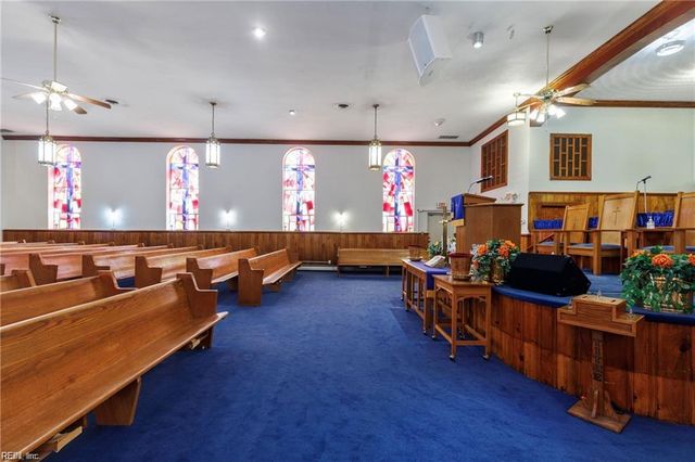 1613 Washington ST, Suffolk, VA 23434