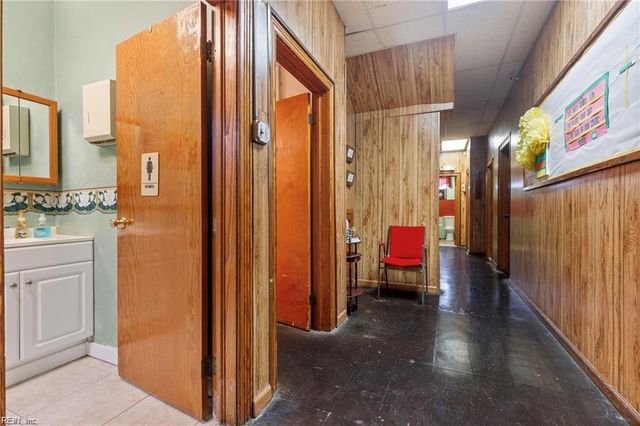 1613 Washington ST, Suffolk, VA 23434