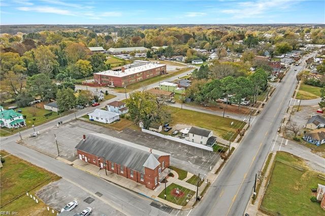 1613 Washington ST, Suffolk, VA 23434