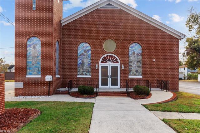 1613 Washington ST, Suffolk, VA 23434