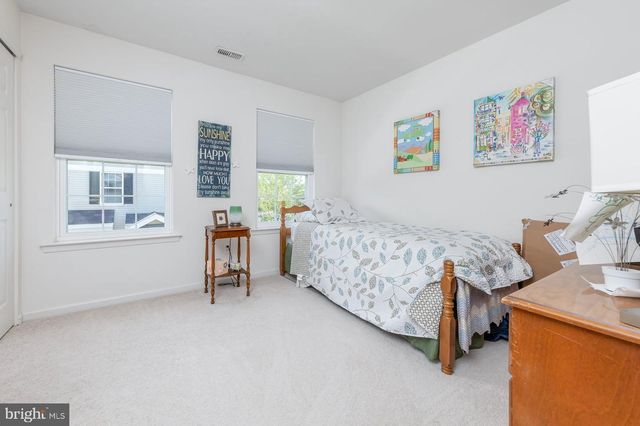 1902 LEXINGTON MEWS, Swedesboro, NJ 08085