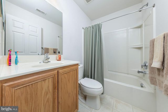 1902 LEXINGTON MEWS, Swedesboro, NJ 08085