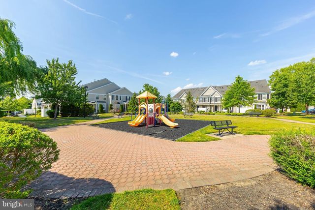 1902 LEXINGTON MEWS, Swedesboro, NJ 08085