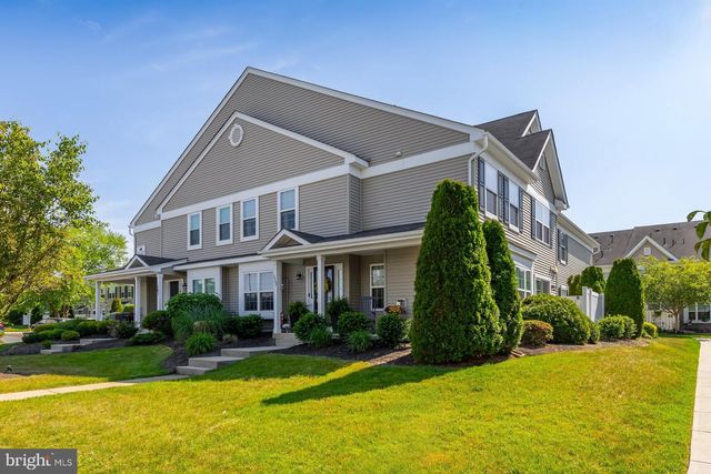 1902 LEXINGTON MEWS, Swedesboro, NJ 08085