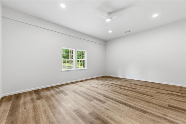 5517 Johnson Road, Theodore, AL 36582