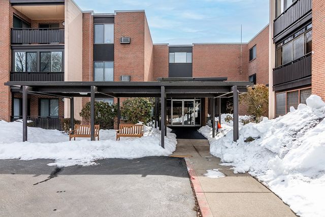 401 Bellevue Avenue 112, Newport, RI 02840