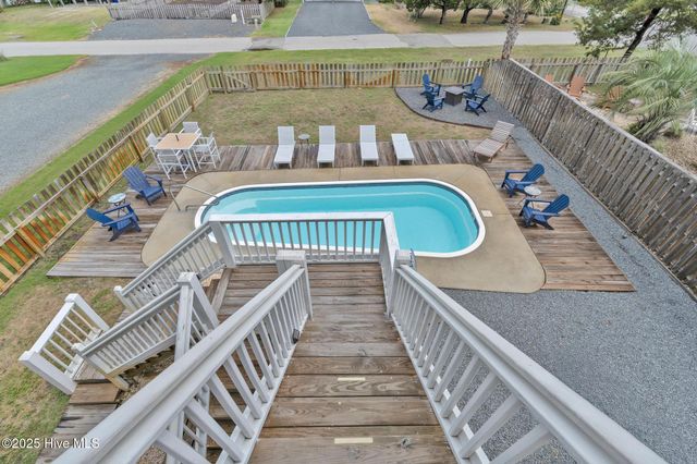 2304 W Dolphin Drive, Oak Island, NC 28465