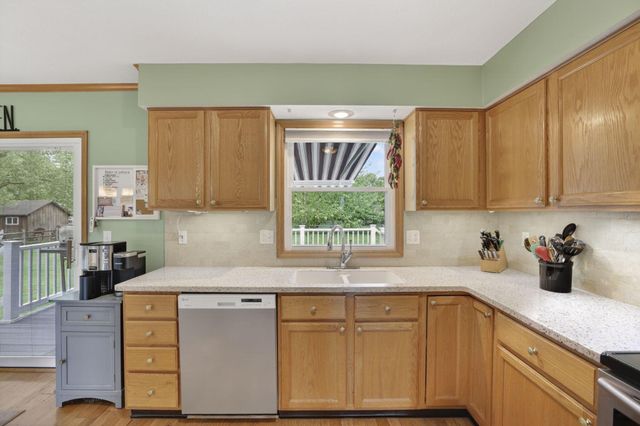 13681 Sudbury Drive NW, Pickerington, OH 43147
