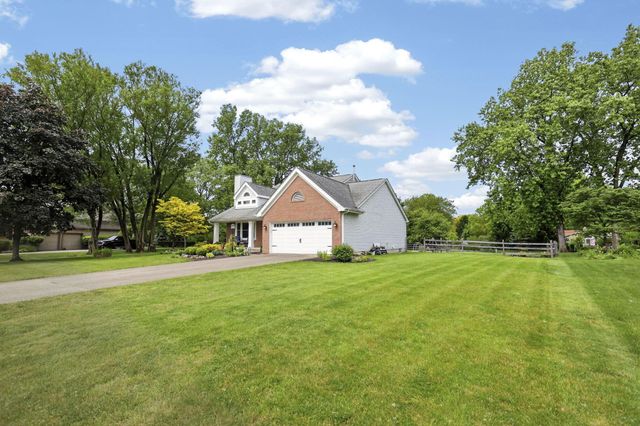 13681 Sudbury Drive NW, Pickerington, OH 43147