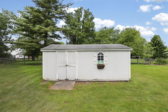 13681 Sudbury Drive NW, Pickerington, OH 43147