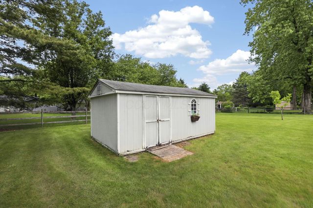 13681 Sudbury Drive NW, Pickerington, OH 43147