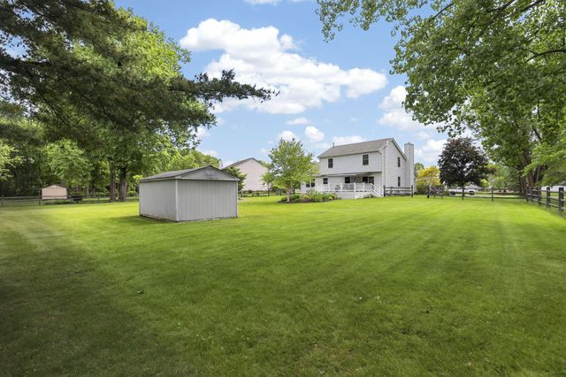 13681 Sudbury Drive NW, Pickerington, OH 43147