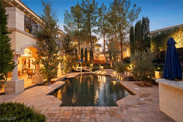 8808 Greensboro Lane, Las Vegas, NV 89134