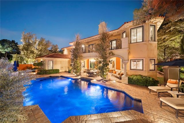 8808 Greensboro Lane, Las Vegas, NV 89134