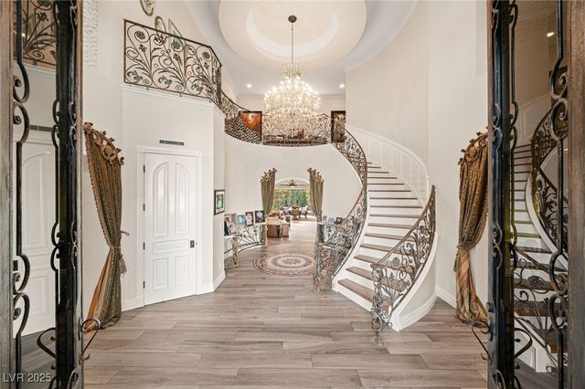 8808 Greensboro Lane, Las Vegas, NV 89134