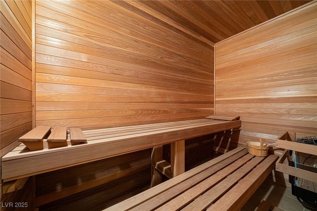 8808 Greensboro Lane, Las Vegas, NV 89134